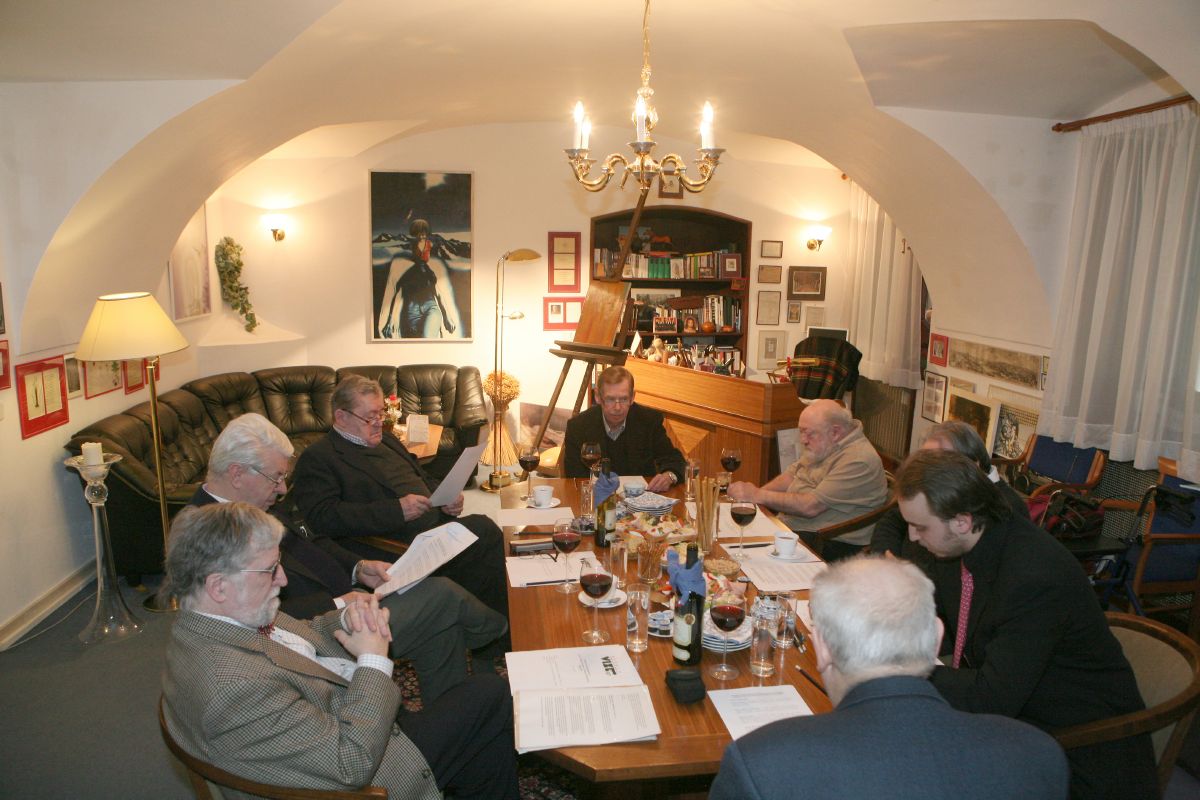 The New Laureate of the VIZE 97 Prize Selected Vize 97